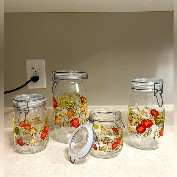 Vintage glass canister set. Brand new seals. - Picture 1 of 5